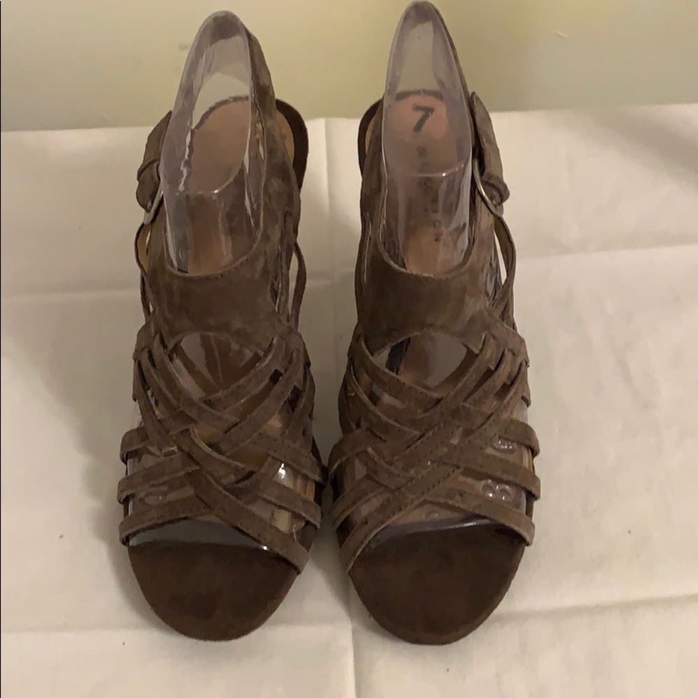 Strap Sandles